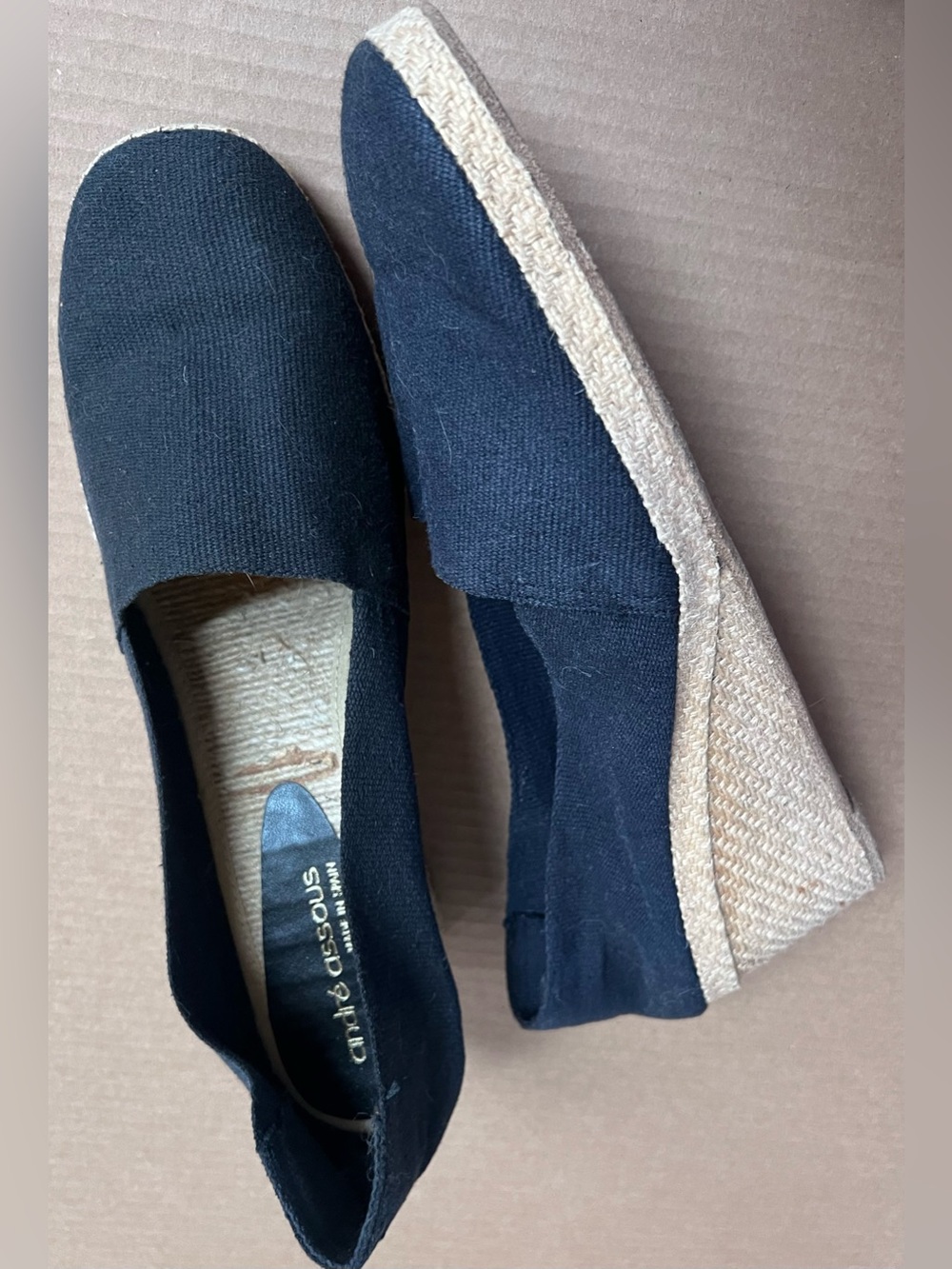 11 ANDRE ASSOUS espadrille Spain  rare find classic cotton black leather sole